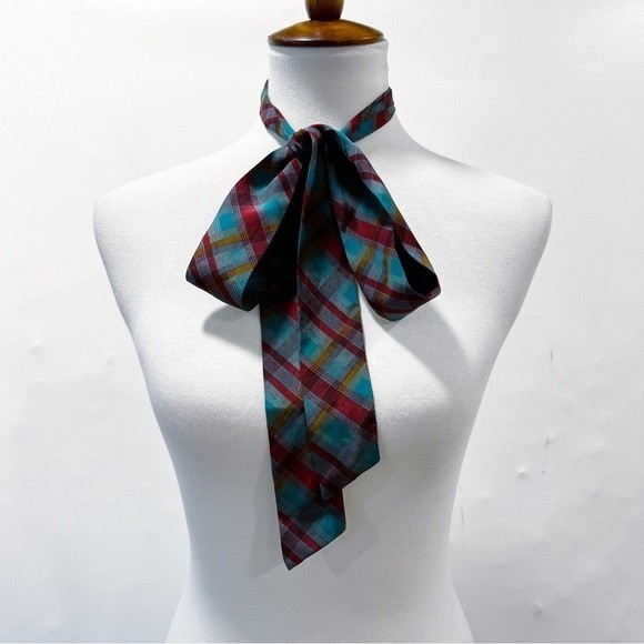 Vintage Yves Saint Laurent 2-piece Skirt Blouse Set - Picture 4 of 13